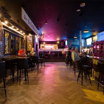 Portfolio: Bars &amp; Cafés - Tavern in Chicago
