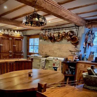 Joinery Portfolio - Cotswolds Farmhouse Kitchen and Bar