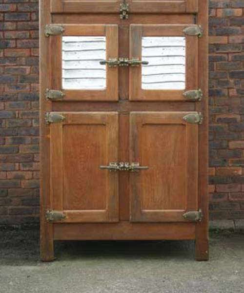 Vintage Fridge #B18: Menino Alto