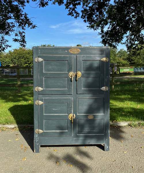 Vintage Fridge #E115: Georges Hermite