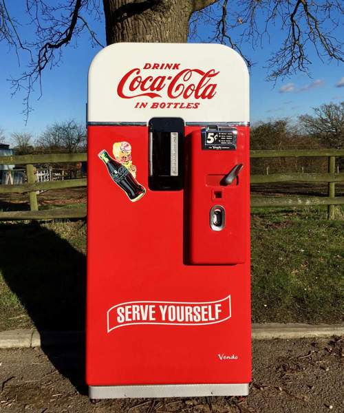 Vending & Chest Fridge #V01: Vendo 39 Coca-Cola vending Machine 1956