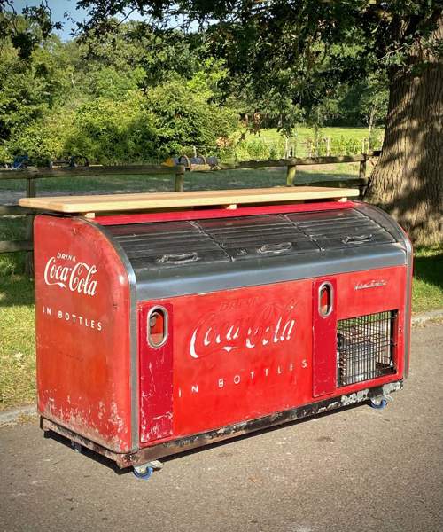 Vending & Chest Fridge #V52: Victor 3 door C31